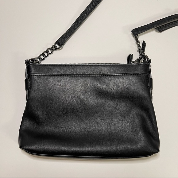 Simply Vera Wang Loren Crossbody Bag Black Faux Leather Adjustable Strap  Zipper - Picture 12 of 13